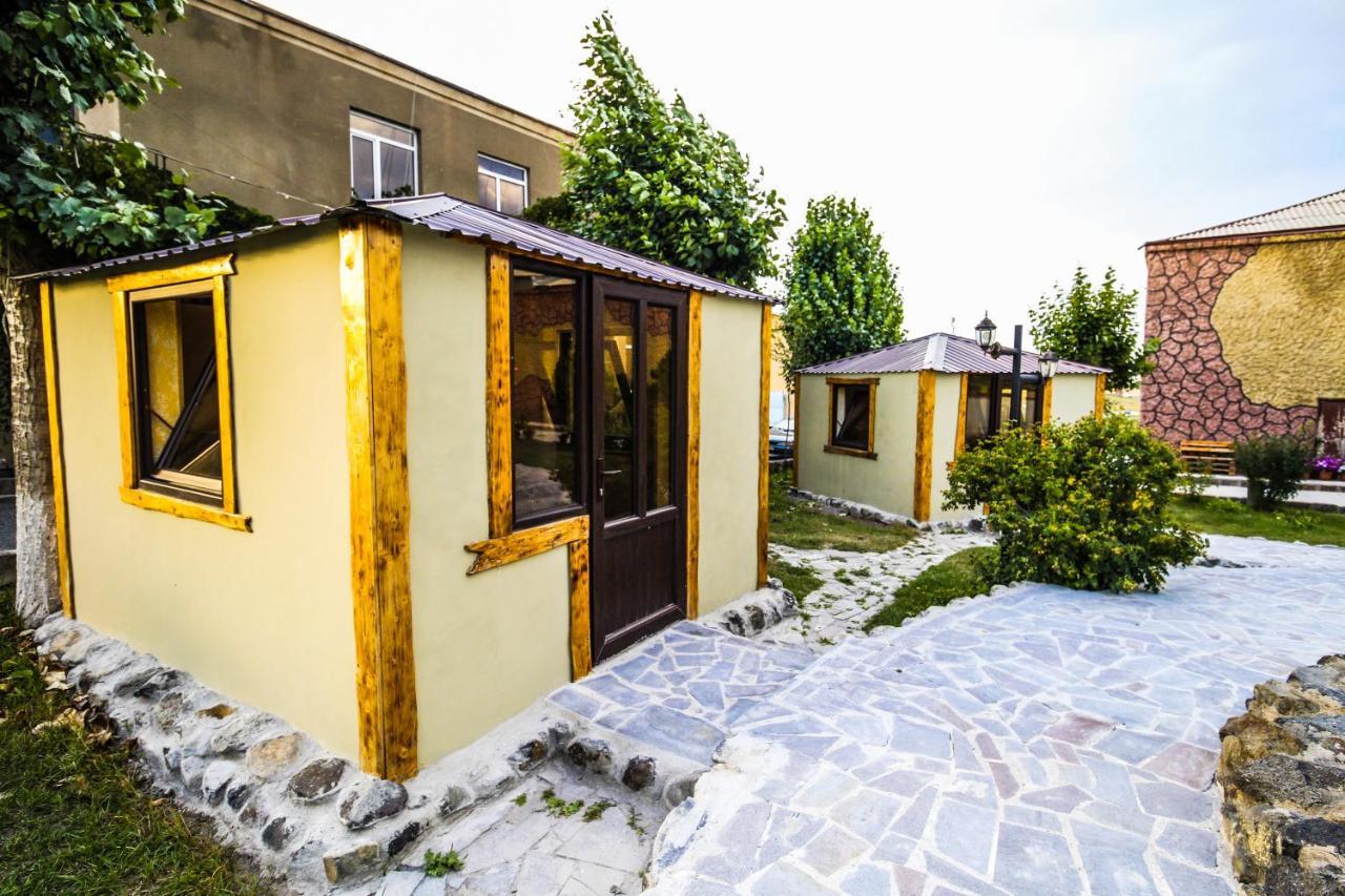 Oazis Hotel Noratus Екстериор снимка