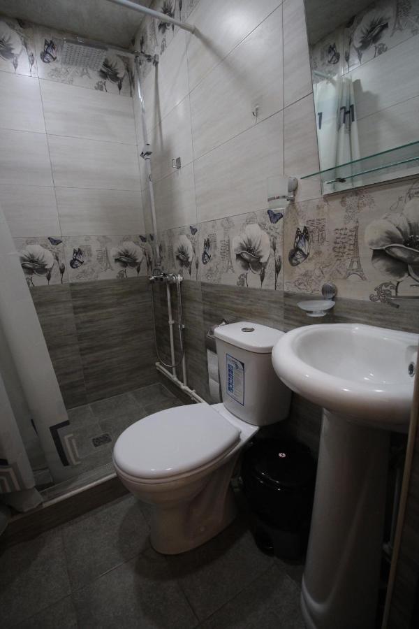 Oazis Hotel Noratus Екстериор снимка