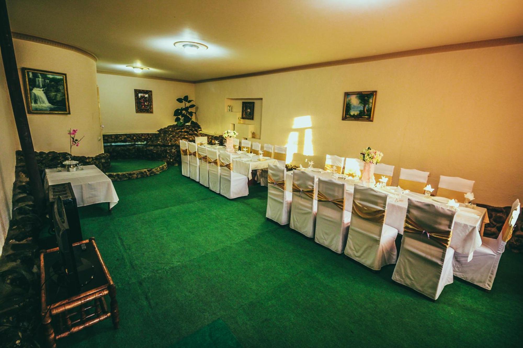 Oazis Hotel Noratus Екстериор снимка