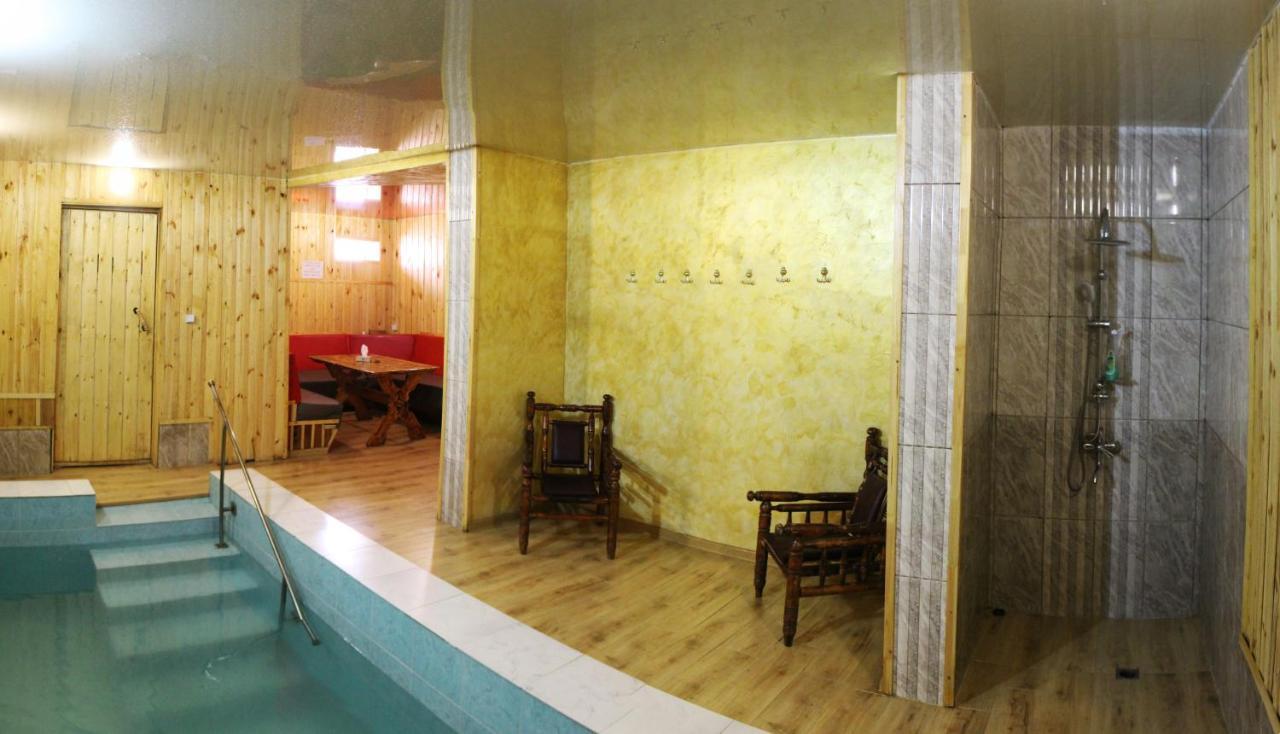 Oazis Hotel Noratus Екстериор снимка